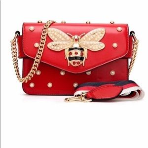 Women’s Messenger Little Bee Designer Handbag